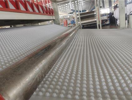 The White Drainage Boards Customized By the Customer Have Been Successfully Put Into Production