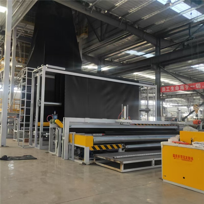 Luke Geomembrane Key Features.jpg