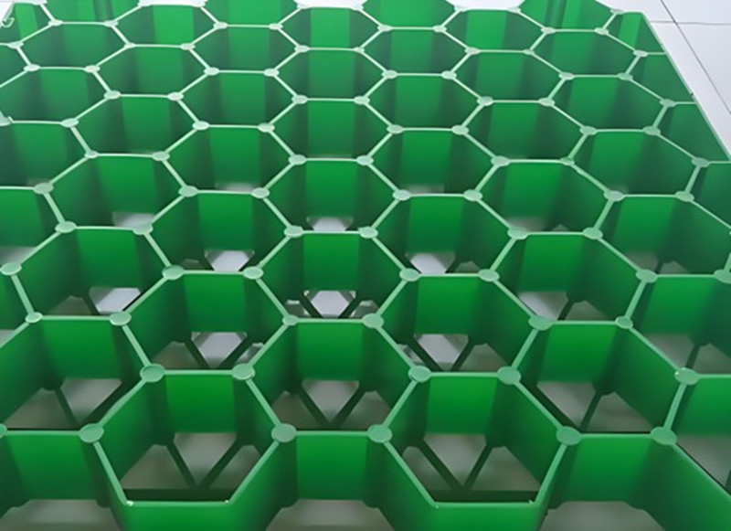 HDPE Honeycomb Plastic Recyclable Grass Paving Grid.jpg