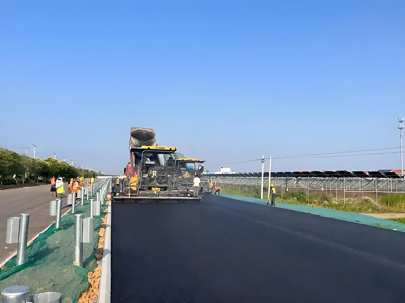 The Application Of Fiber Asphalt Concrete.jpg