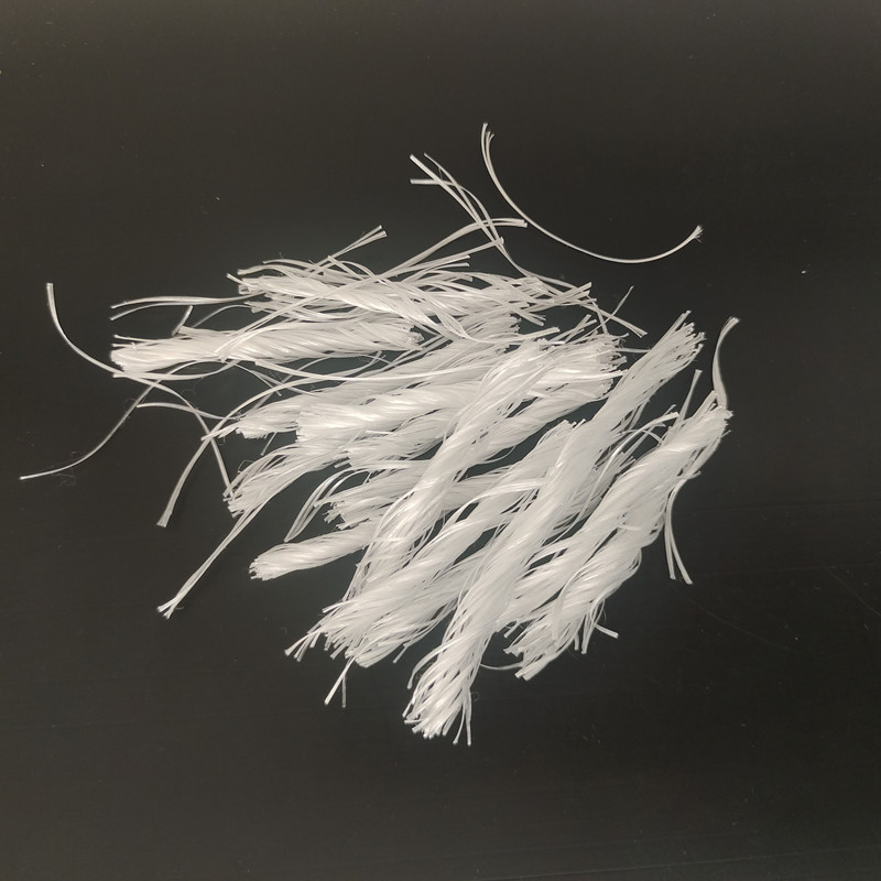White PP Twisted Fiber.jpg White PP Twisted Fiber.jpg