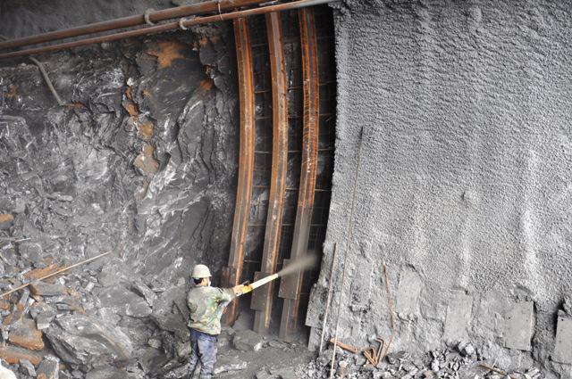 PP macro synthetic fiber for Tunnel Lining Shotcrete   .jpg