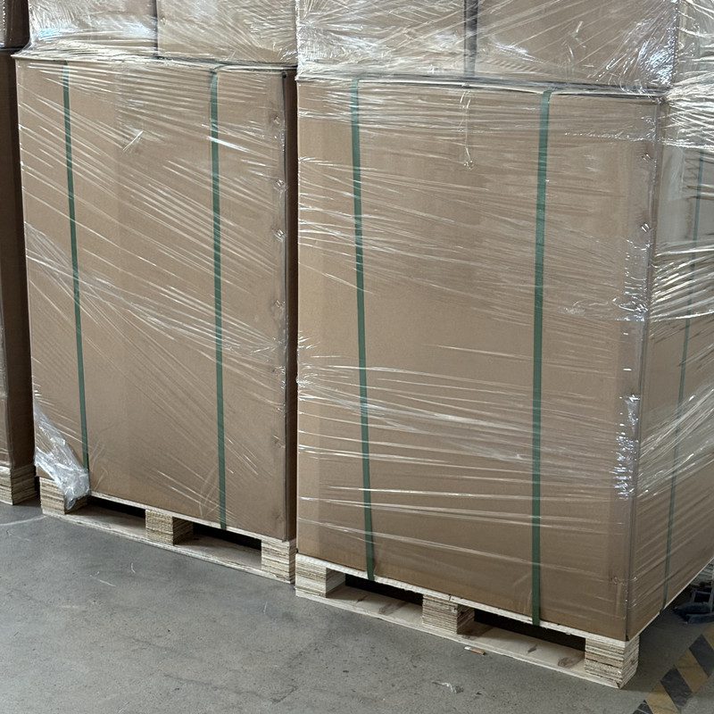 Lightweight Fiberglass Mesh Cloth.jpg Lightweight Fiberglass Mesh Cloth.jpg