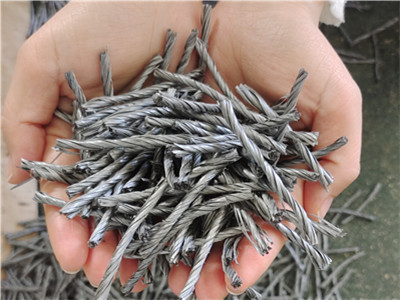 High Strength 39mm PP Twisted Fiber.jpg