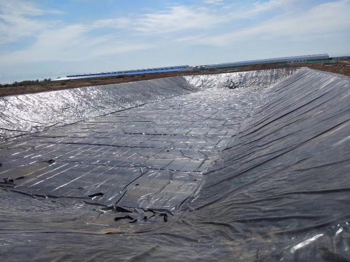 Which geomembrane for landfill project.jpg